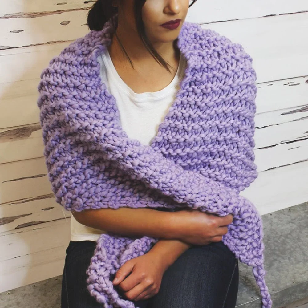 Loopy Mango Chunky Shawl in Lilac - Picture 1 of 5
